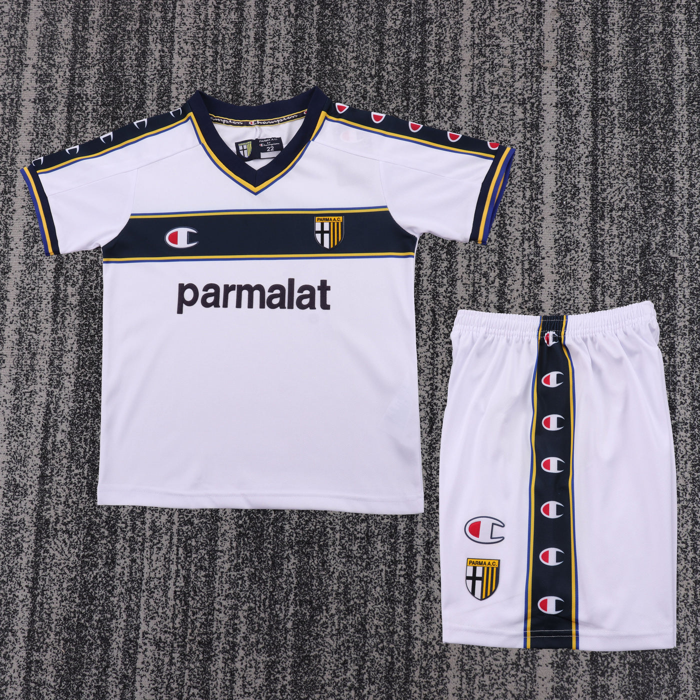 Parma 02/03 Children's Away Retro Set