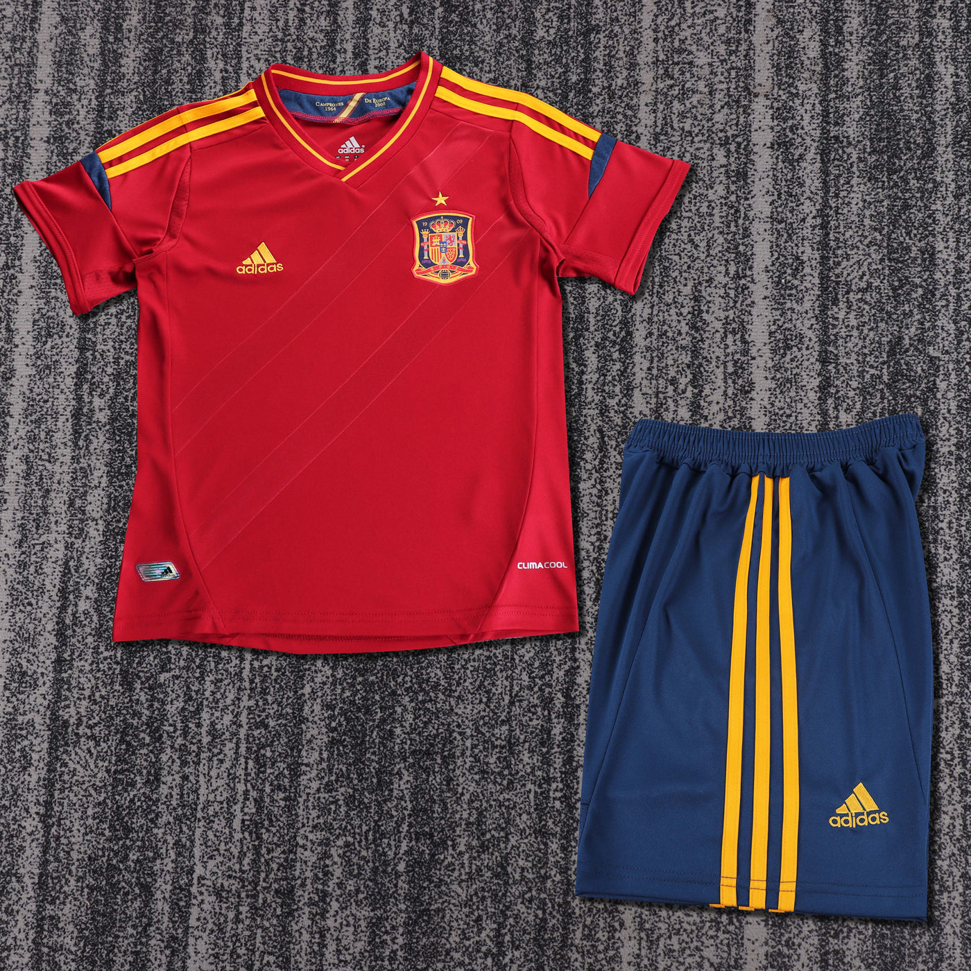 Spain 2012 Children's Home Retro Set