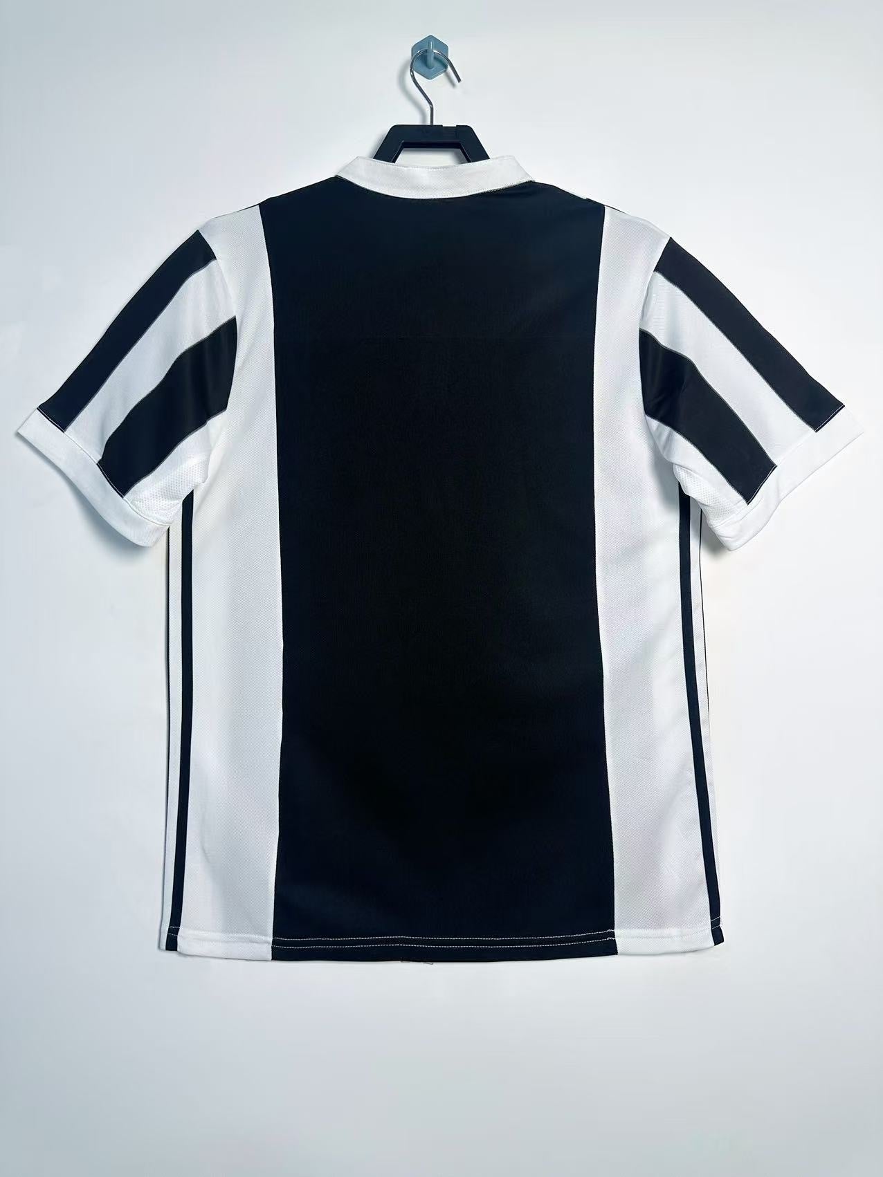 Juventus 17/18 Home Retro Shirt