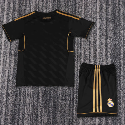 Real Madrid 11/12 Children's Away Retro Set