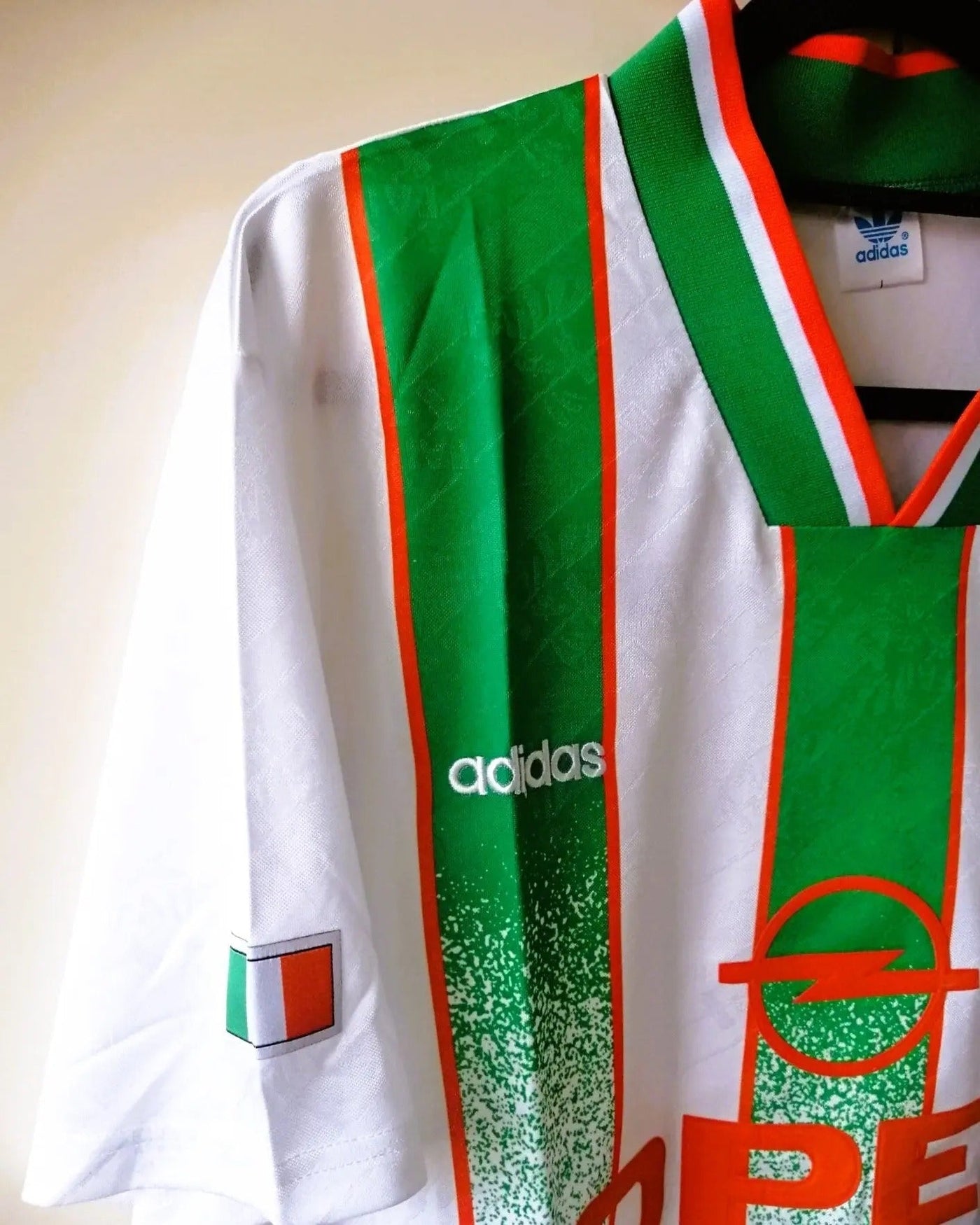 Ireland 94/95 Away Retro Shirt - KEANE #6