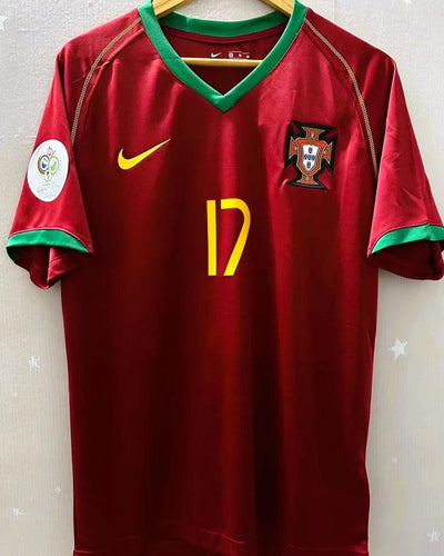 Portugal 06/07 Home Retro Shirt - C. RONALDO #17 (+Patches)