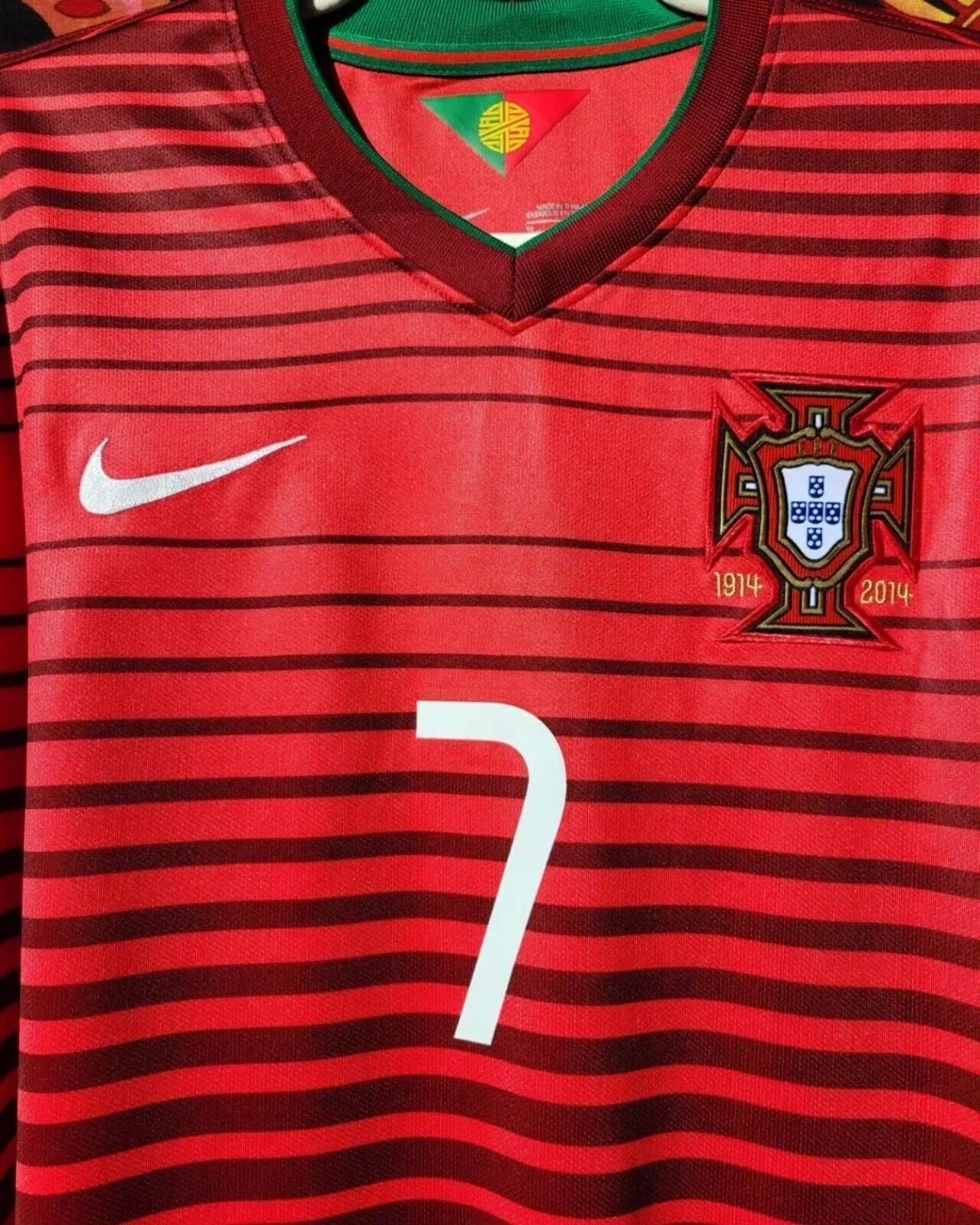 Portugal 14/15 Home Retro Shirt - RONALDO #7 (+Patches)
