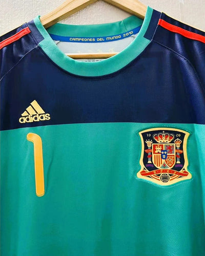 Spain 10/11 goalkeeper Home Retro Shirt - CASILLAS #1 (+Patches)
