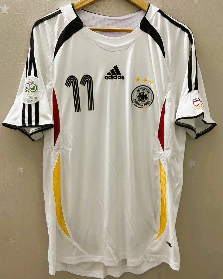Germany 06/07 Home Retro Shirt - KLOSE #11 (+Patches)